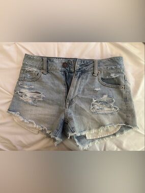 American Eagle Light Wash Denim Shorts 00